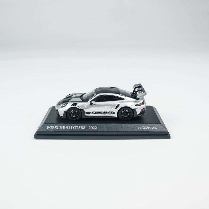 [Preorder] MINICHAMPS 1:64 PORSCHE 911 (992) GT3 RS - 2022 CLDC 643062123