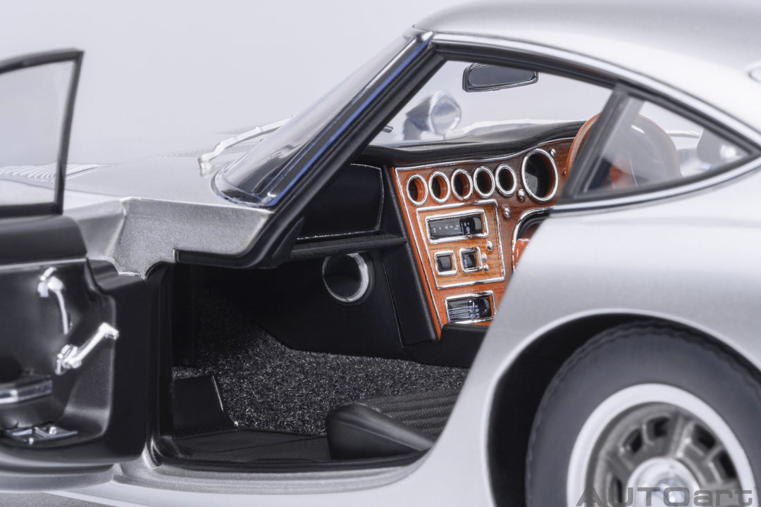 [Preorder] AUTOart 1:18 Toyota 2000GT 1967 Silver 79548