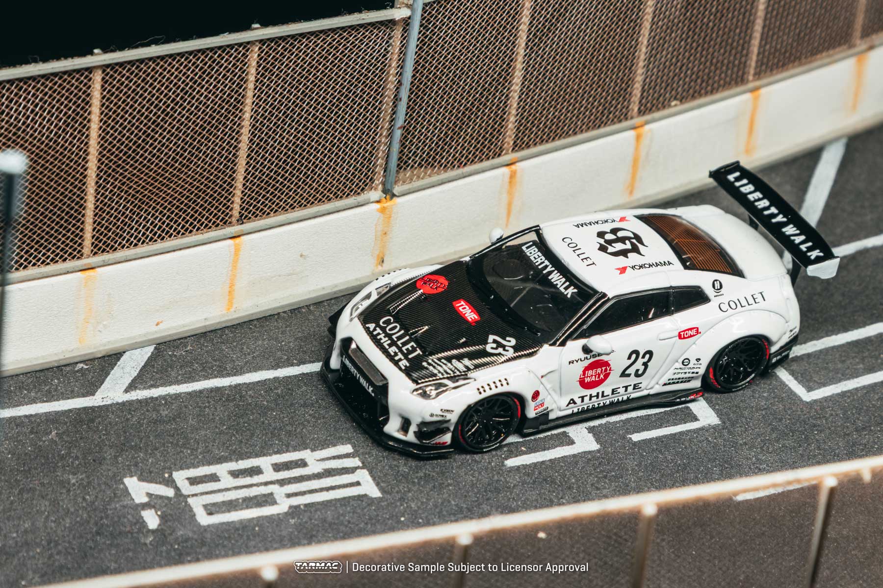 Preorder] Tarmac Works 1:64 NISSAN GT-R R35 type 2 White T64-090