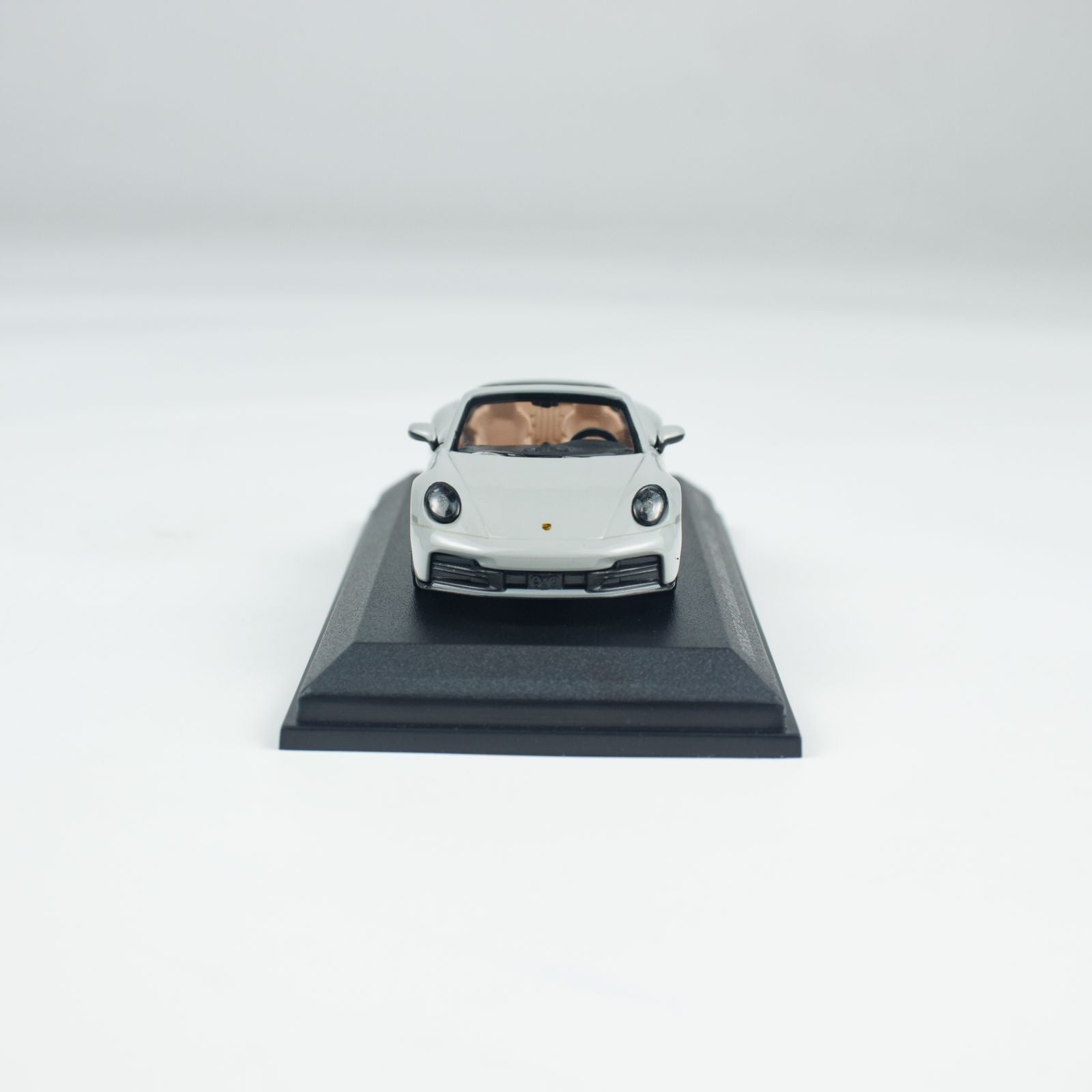 Preorder] Minichamps 1:64 PORSCHE 911(992.2) CARRERA CABRIOLET