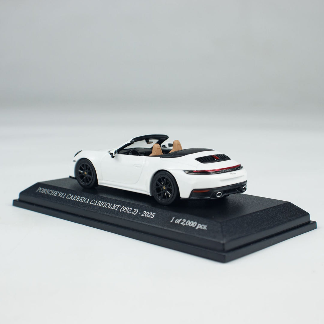 [Preorder] Minichamps 1:64 PORSCHE 911(992.2) CARRERA CABRIOLET CLDC 643064036