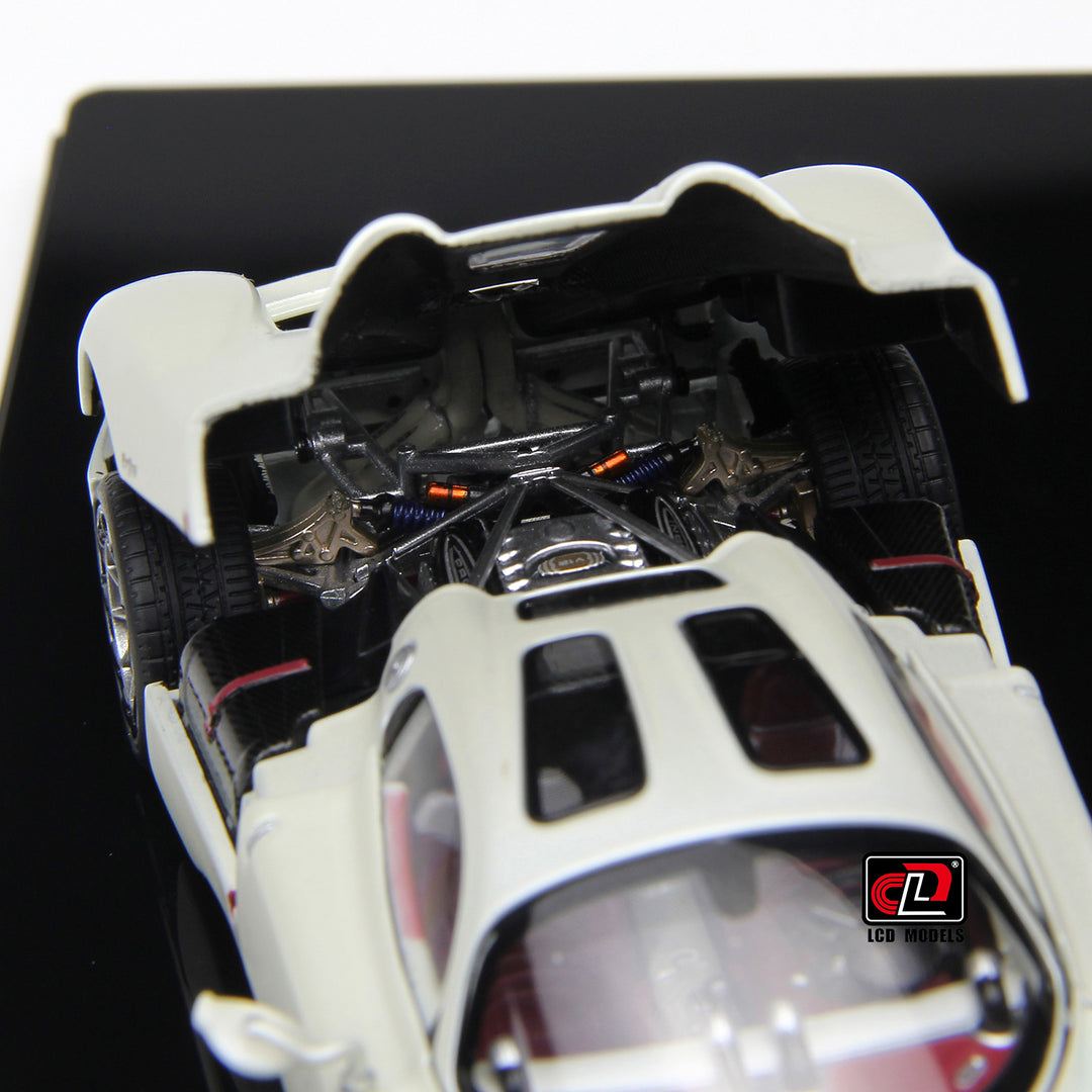 LCD 1:43 Pagani Utopia-White LCD43012-WH