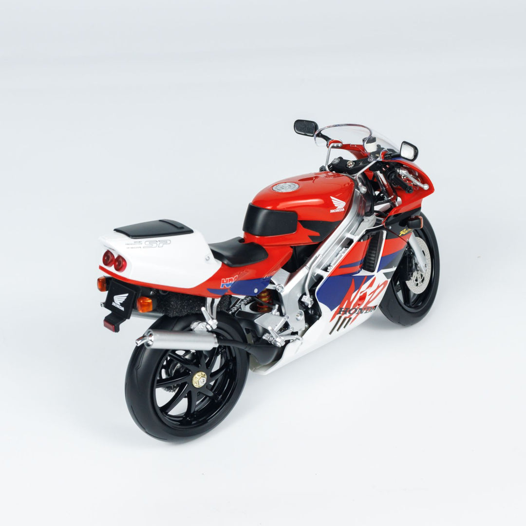 LCD 1:12 Honda NSR250R SP Motorcycle LCDM03-RE