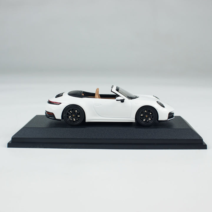 [Preorder] Minichamps 1:64 PORSCHE 911(992.2) CARRERA CABRIOLET CLDC 643064036