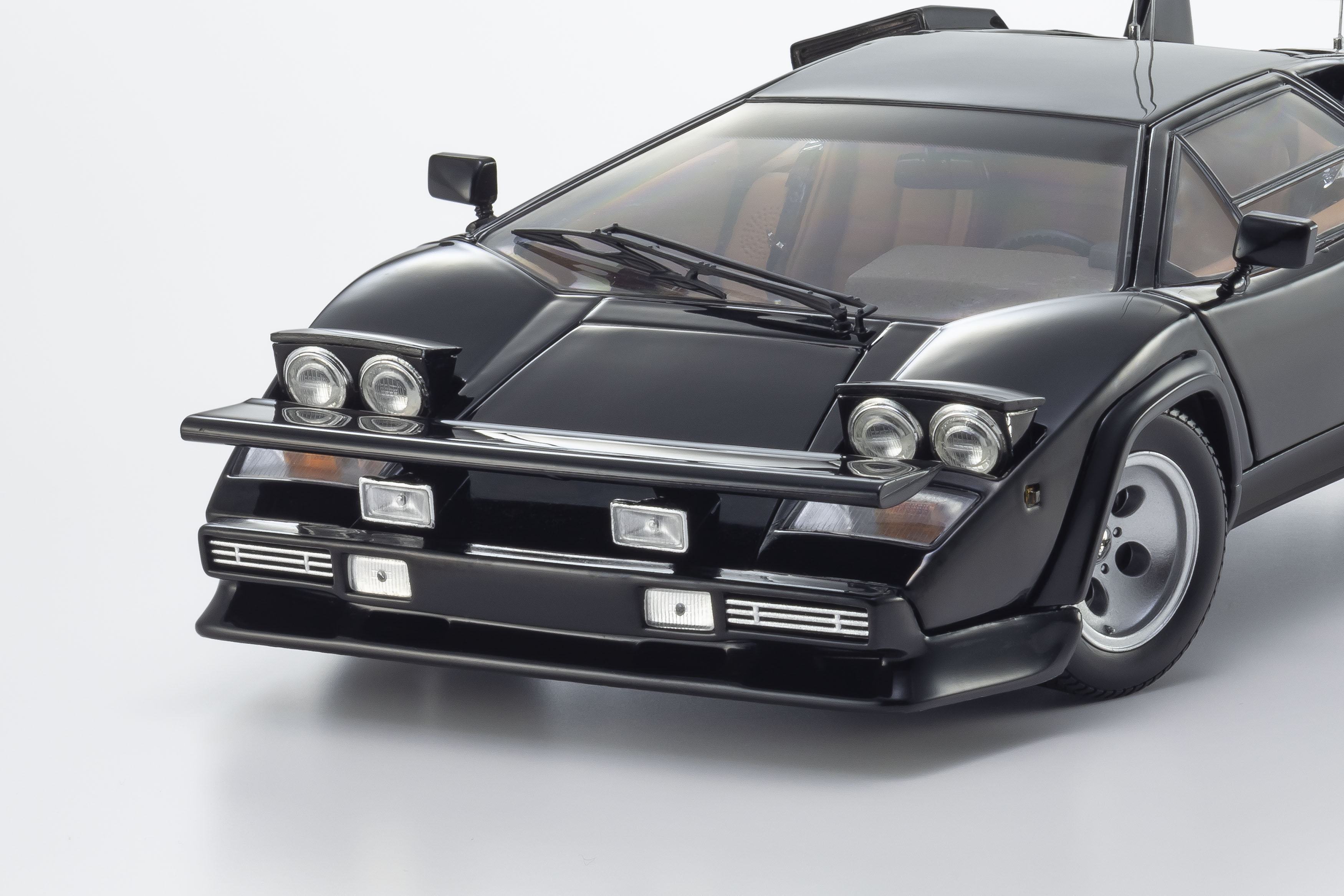 Preorder] Kyosho 1:18 Lamborghini Countach LP 400 S The Cannonball