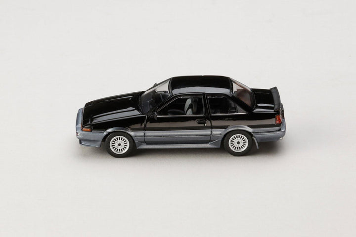 [Preorder] Hobby Japan 1:64 Toyota SPRINTER TRUENO GT APEX (AE86) 2 DOOR LATE VERSION (3 Colours) HJ643095WK/ HJ643095RK/ HJ643095BS