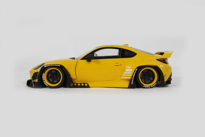 [Preorder] GT Spirit 1:18 Toyota GR86 Rocket Bunny Yellow CLDC043