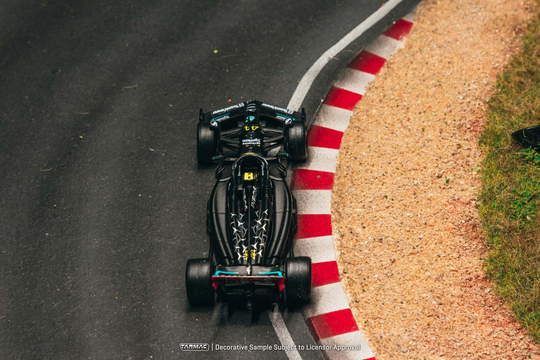 [Preorder] Tarmac Works 1:64 Mercedes-AMG F1 W14 E Performance Italian Grand Prix 2023 #44 Lewis Hamilton – Mijo Exclusives – Global64 T64G-F064-LH3