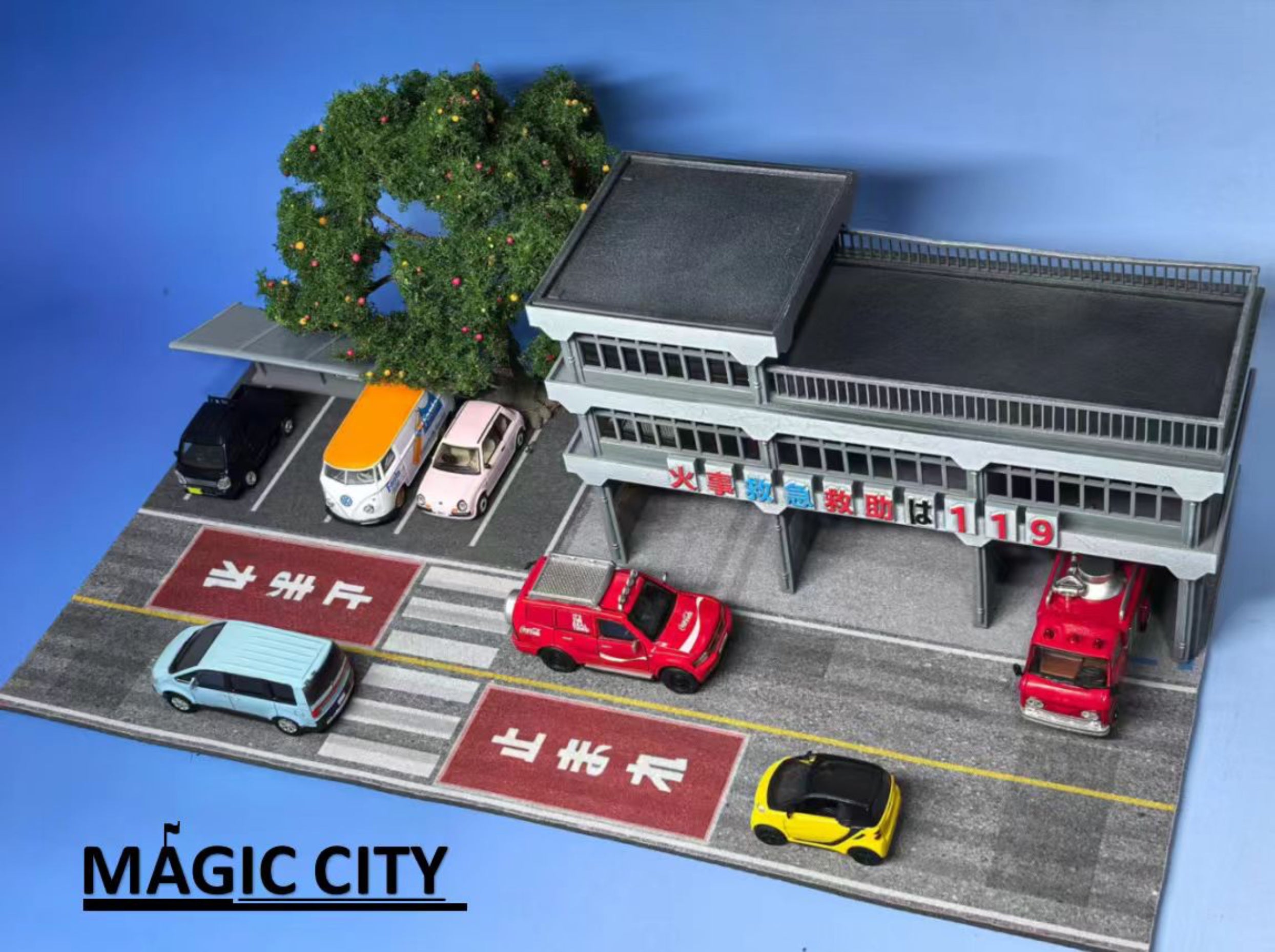 Magic City 1:64 Japanese Fire and Rescue Team and Parking Lot
