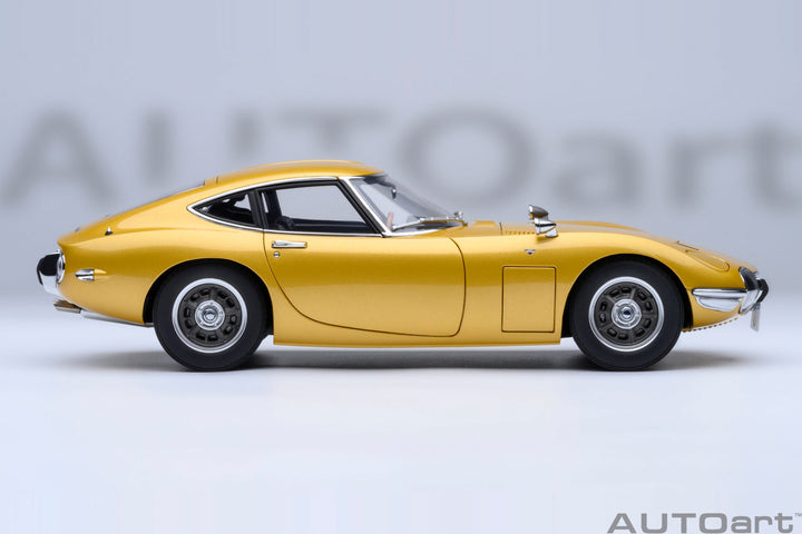 [Preorder] AUTOart 1:18 Toyota 2000GT 1967 Gold 79549