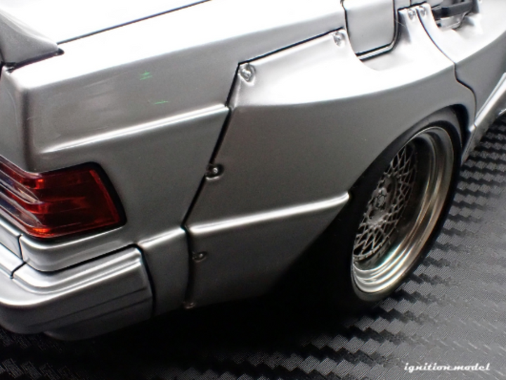 [Preorder] Ignition Model 1:18 PANDEM 190 Silver IG3768