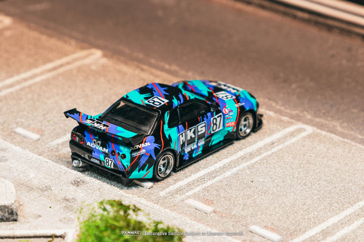 [Preorder] Tarmac Works 1:64 Nissan Skyline (R32) Widebody HKS T64G-061-HKS