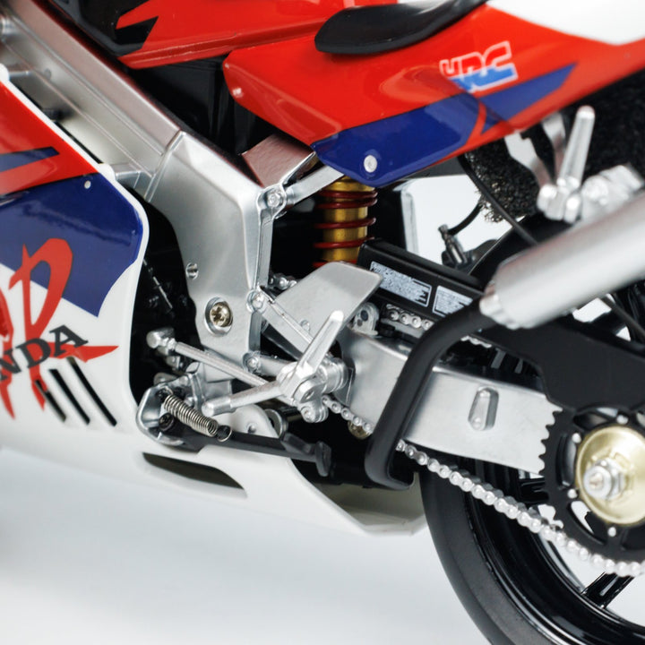 LCD 1:12 Honda NSR250R SP Motorcycle LCDM03-RE