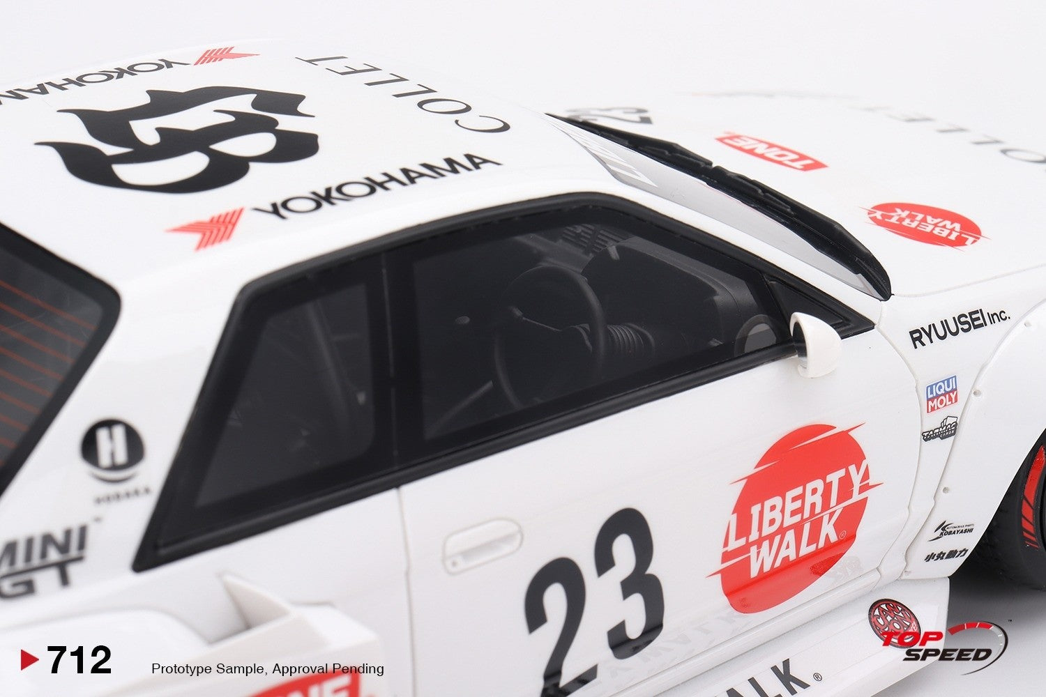 Preorder] Topspeed 1:18 LBWK Nissan Skyline GT-R (R32) Kaido Works