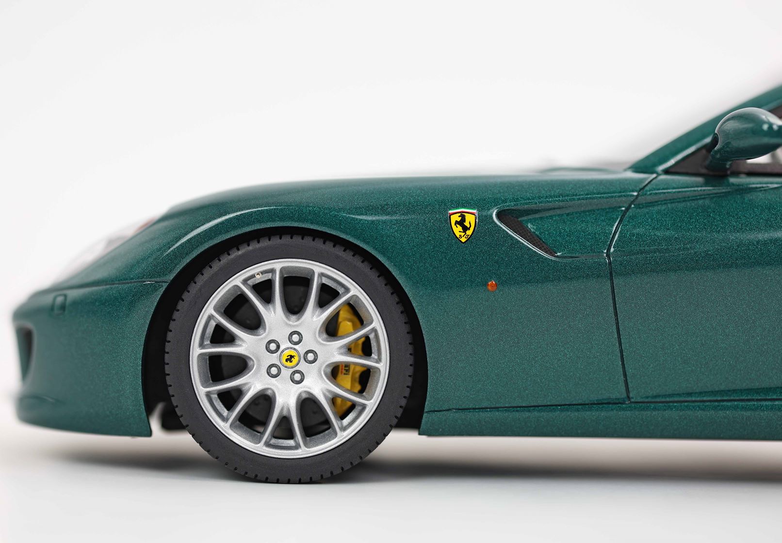 Preorder] BBR 1:18 FERRARI 599 GTB FIORANO 2006 tailor made