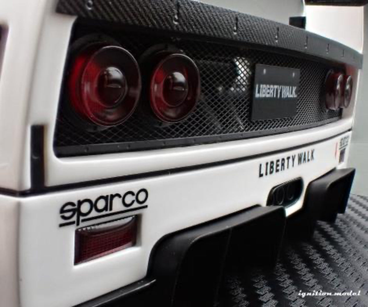 Preorder] Ignition Model 1:18 LB-Works Ferrari F40 White IG3752
