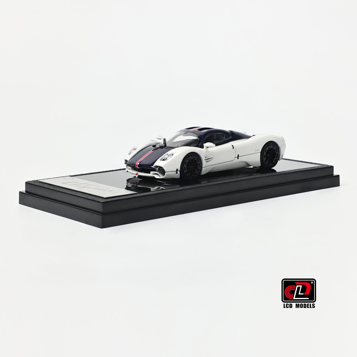 Preorder] LCD 1:64 Pagani Utopia White LCD64039-WB – Horizon Diecast