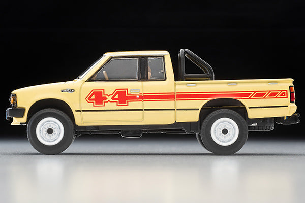TLVN Tomica Limited Vintage Neo 1:64 Nissan Truck 4X4 King Cab North American Specification