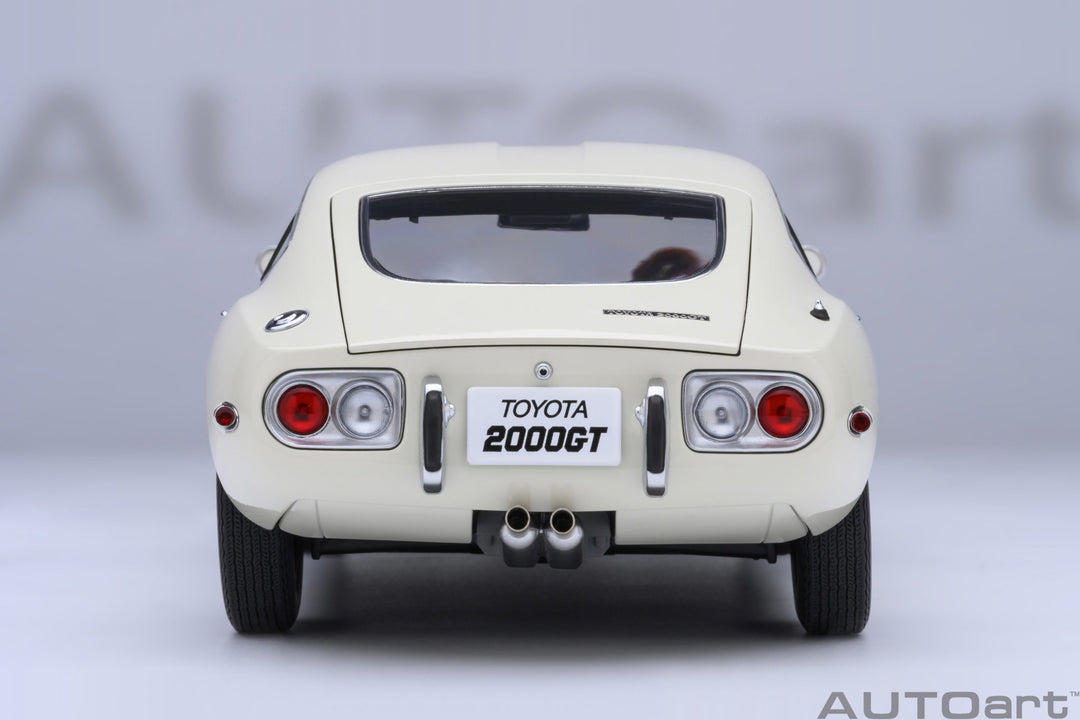 [Preorder] AUTOart 1:18 Toyota 2000GT 1967 White 79546