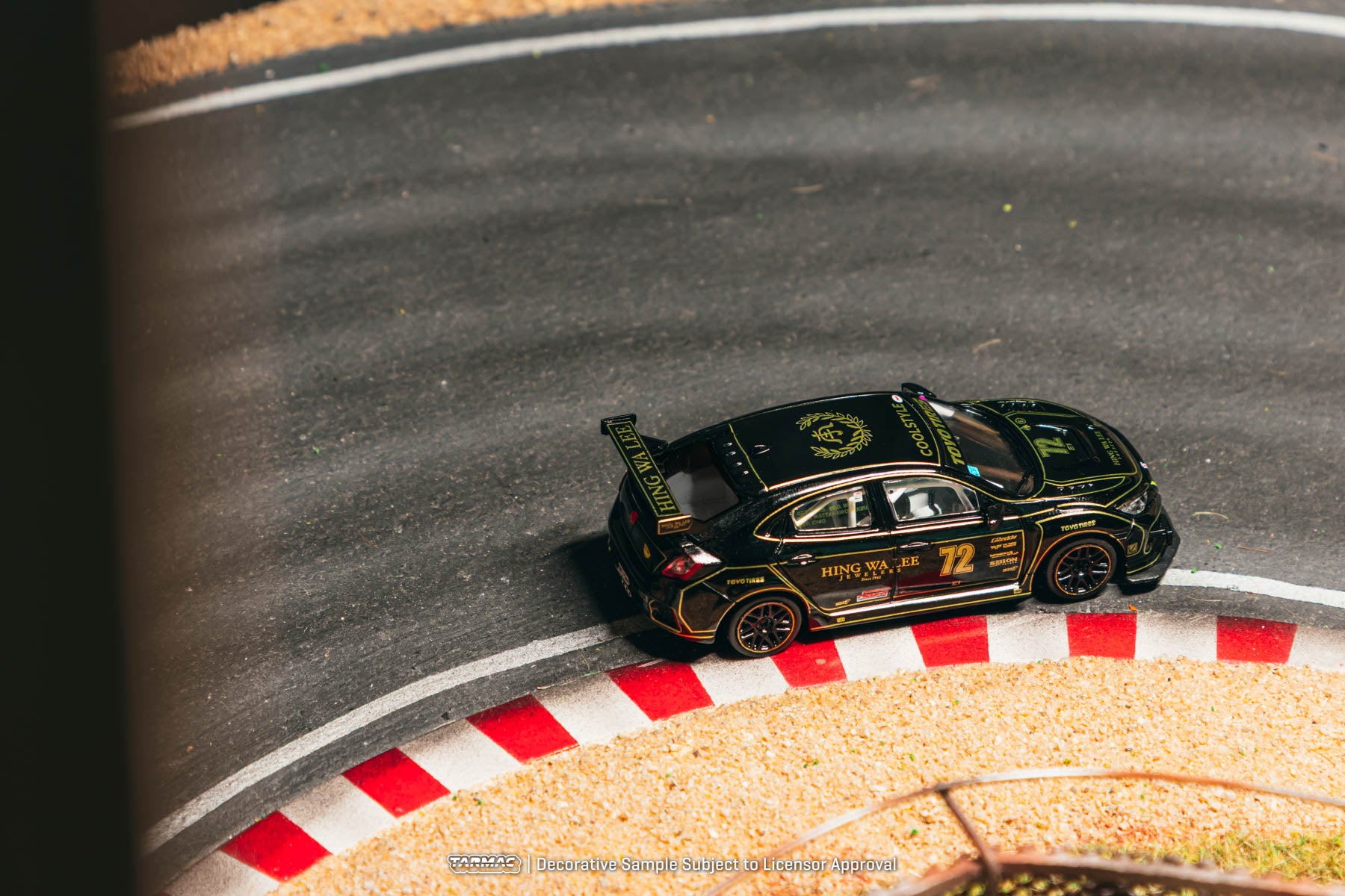 Preorder] Tarmac Works 1:64 Honda Civic TYPE R FK8 T64-TL014-SD72