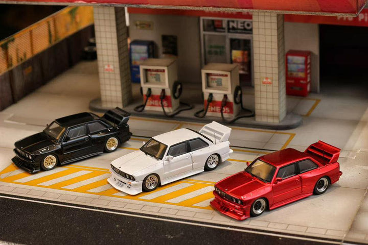 Street Weapon 1:64 BMW E30 M3 LTO Modified (3 Colours)