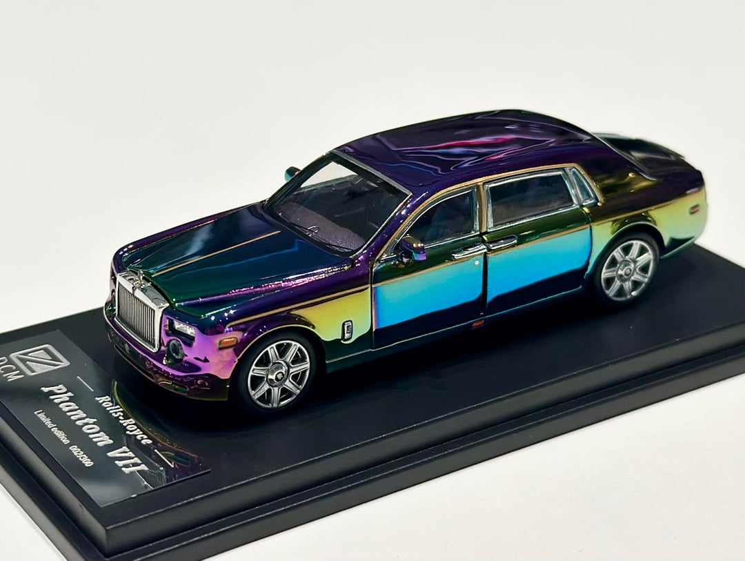 DCM 1:64 Rolls-Royce Phantom 7th Generation (3 Colours)
