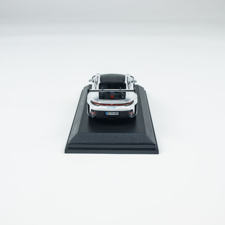 [Preorder] MINICHAMPS 1:64 PORSCHE 911 (992) GT3 RS - 2022 CLDC 643062122