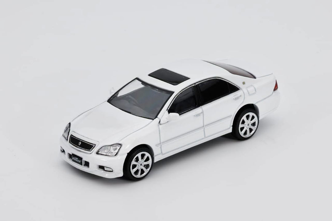 DCT 1:64 Toyota Crown Athlete White (RHD) LL-053-247