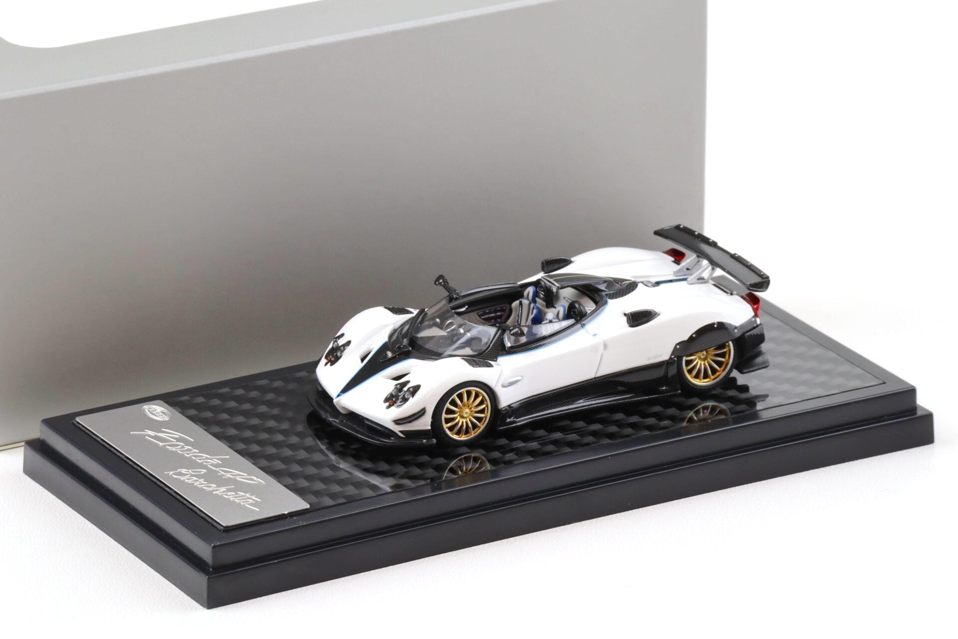 LCD 1:64 Pagani ZONDA 760 Barchetta (2 Colours) LCD64018-BU