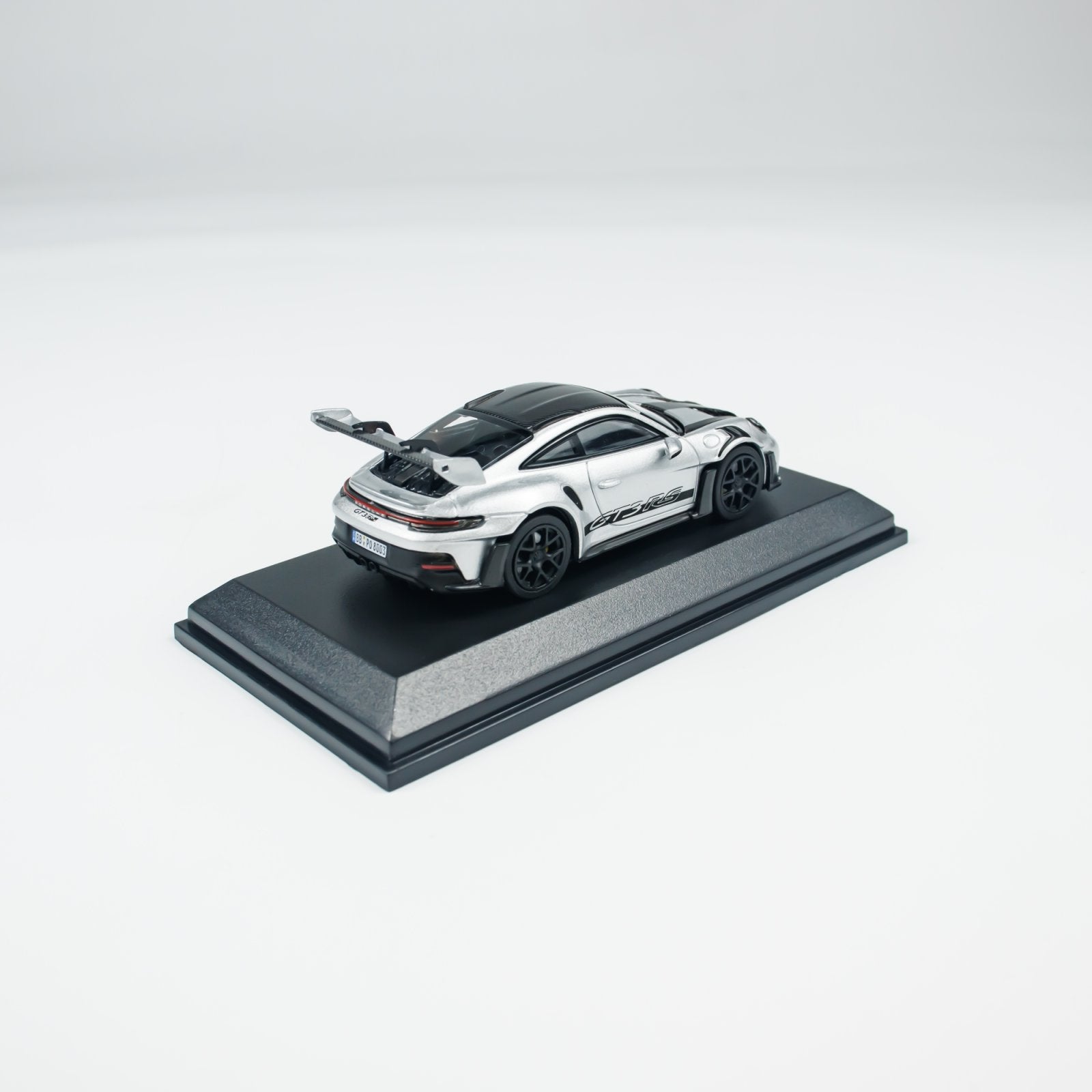 MINICHAMPS 1:64 PORSCHE 911 (992) GT3 RS Silver - 2022 CLDC