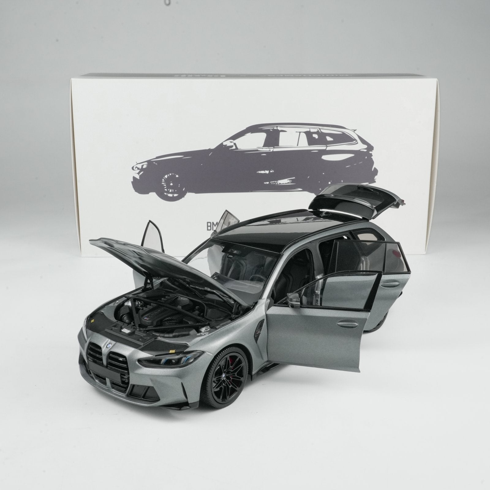 Preorder] MINICHAMPS 1:18 BMW M3 TOURING - 2024 - MATT SILVER CLDC