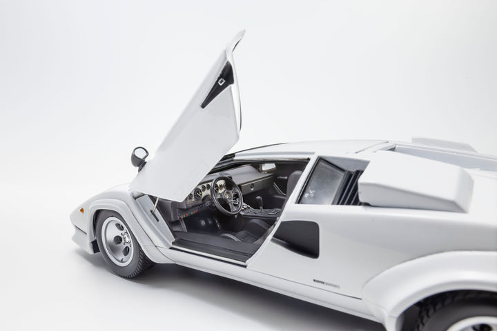 [Preorder] Kyosho 1:18 Lamborghini Countach LP 400 S -White 08320WFL