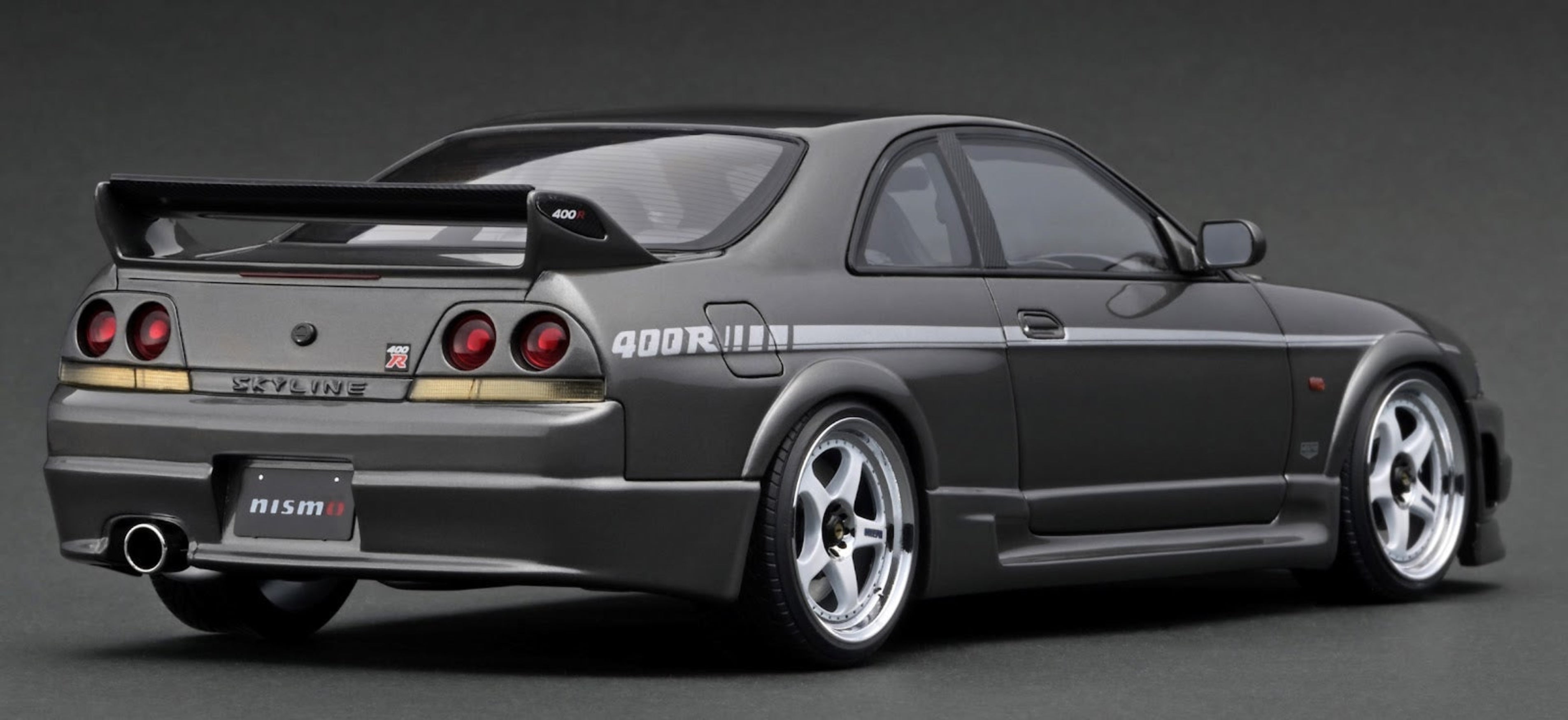 Ignition Model 1:18 Nissan NISMO 400R (BCNR33) Dark Gray