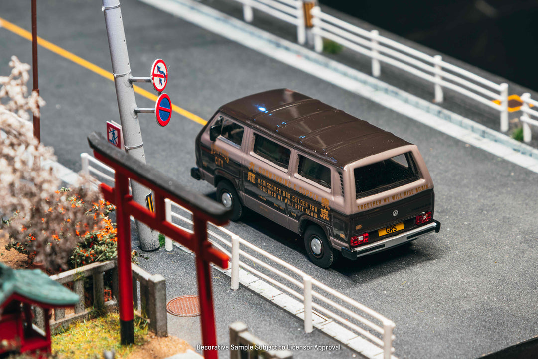 [Preorder] Tarmac Works X GRS 1:64 Volkswagen T3 Van T64S-001-GRS