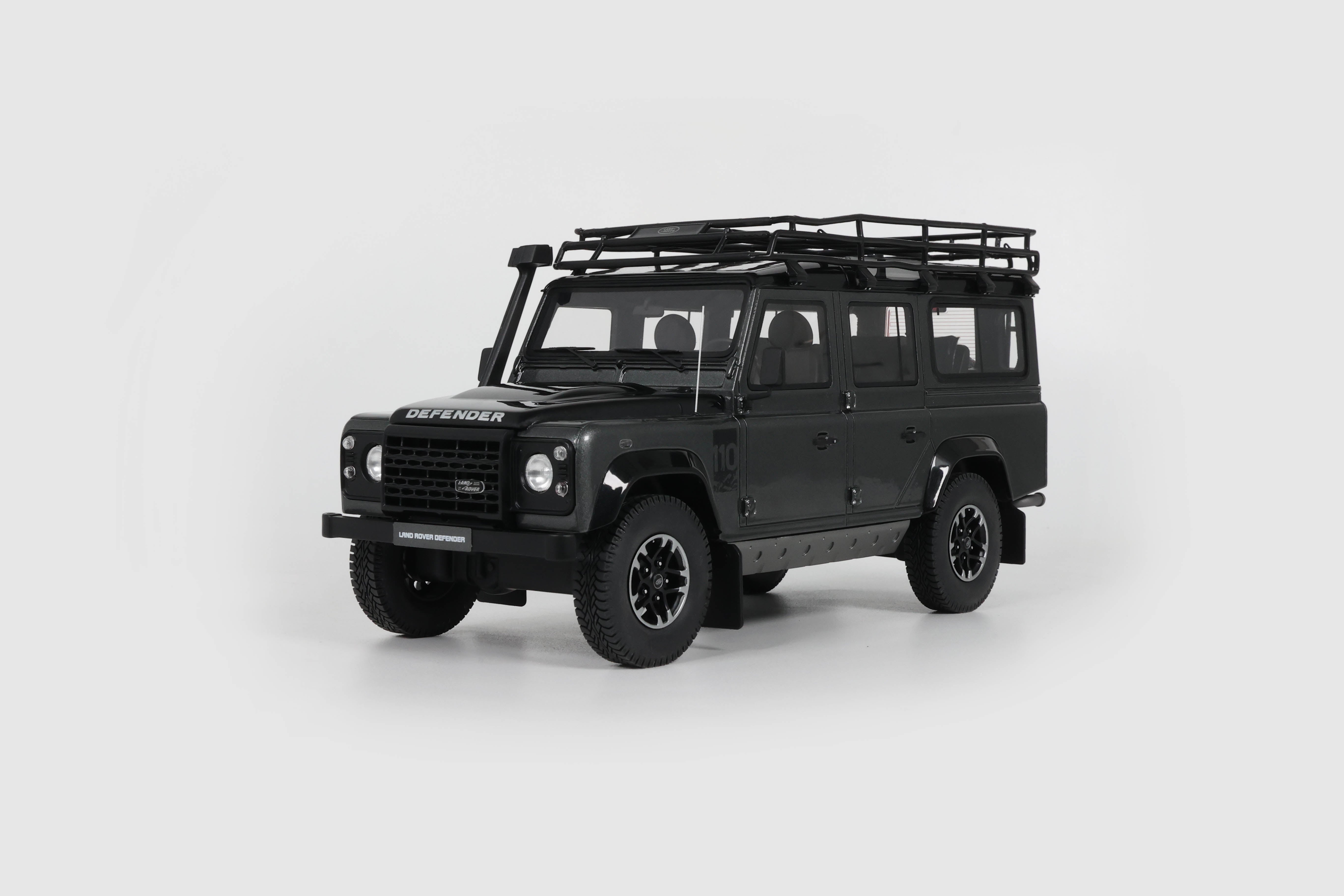 Preorder] GT Spirit 1:18 LAND ROVER DEFENDER 110 SW ADVENTURE