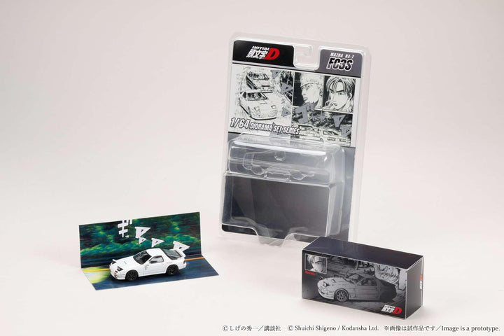[Preorder] Hobby Japan 1:64 MAZDA RX-7 (FC3S) RedSuns / Initial D  Ryosuke Takahashi VS Kyoichi Sudou HJDMD003B