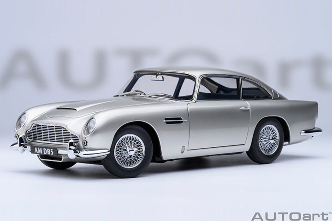 AUTOart 1:18 Aston Martin DB5 - Birch Silver 70287