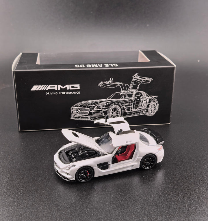 Fine works64 1:64 Mercedes Benz SLS AMG BS Pearl White