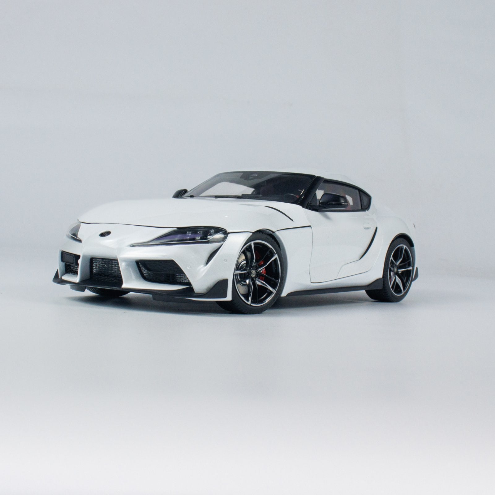 Preorder] WELL 1:18 Toyota Supra A90 (2 Colors) – Horizon Diecast
