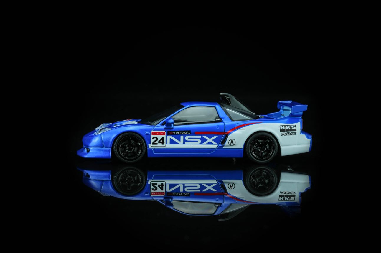 Preorder] MOTORHELIX 1:64 Honda NSX-R Custom GT (2 Colours) M65522