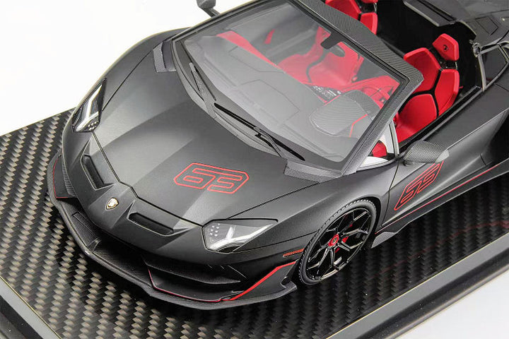 Runner X Ultra Unique 1:18 Lamborghini Aventador SVJ (3 Colours)