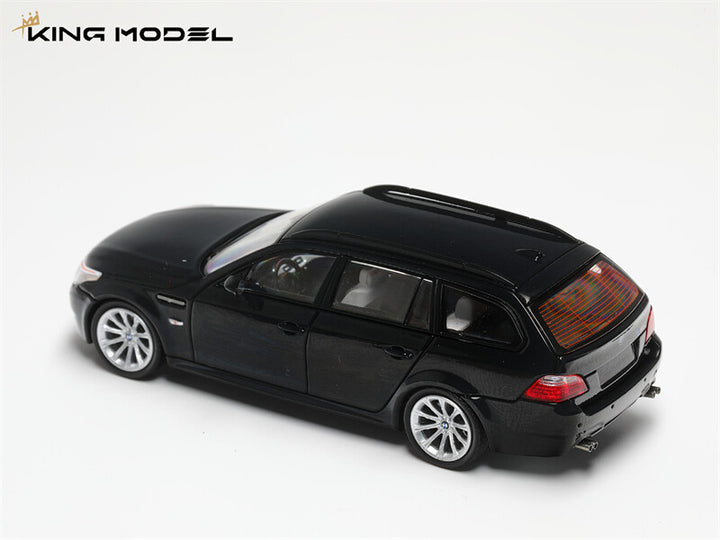 King Model 1:64 BMW M5 E60 Sedan and Wagon (4 Versions)