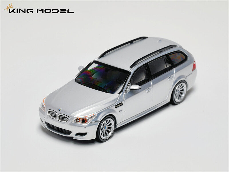 King Model 1:64 BMW M5 E60 Sedan and Wagon (4 Versions)