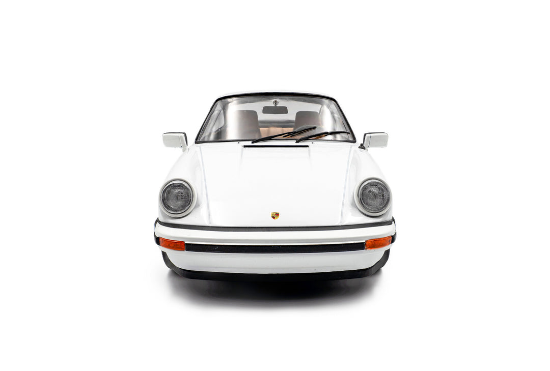 Solido 1:18 PORSCHE 911 (930) 3.0 SC WHITE 1974 S1802610