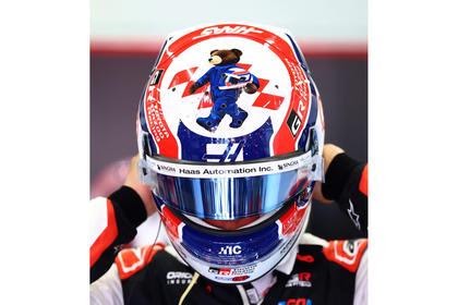 [Preorder] Spark 1:5  British GP 2026 Helmet (7 Variants)