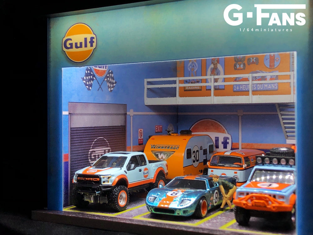 G. Fans 1:64 Garage Diorama with LED (Gulf Theme) 710019