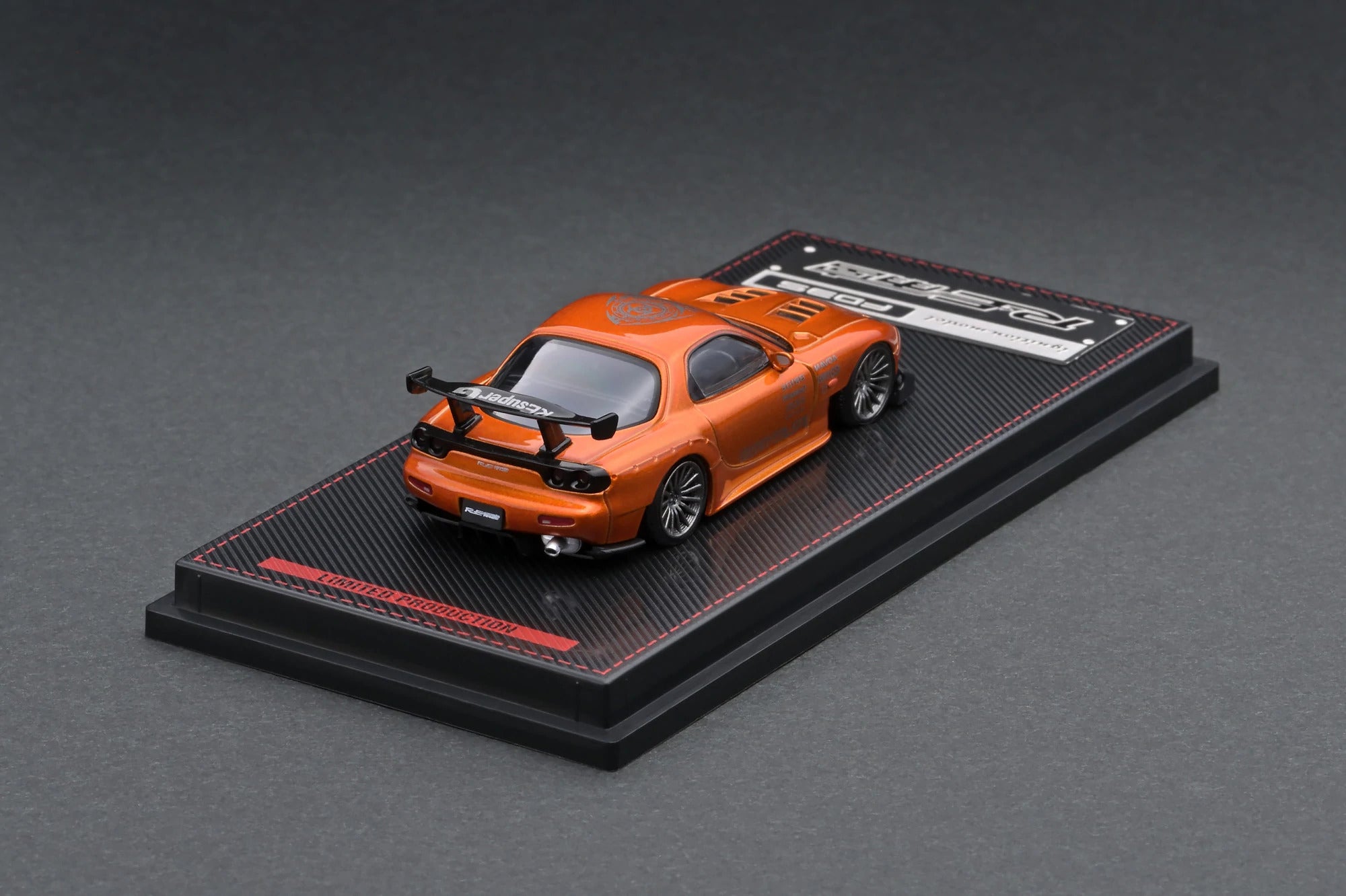 Ignition Model 1:64 Mazda RX-7 (FD3S) RE Amemiya Orange Metallic