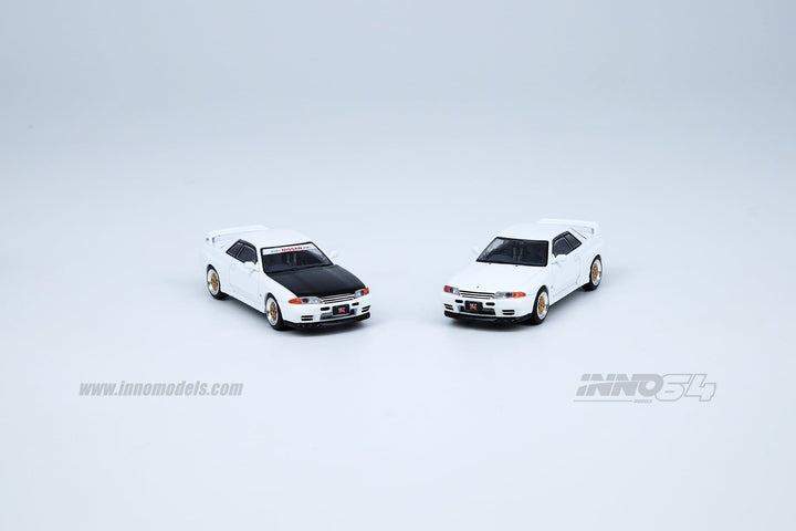 Inno64 1:64 Nissan Skyline GT-R (R32) Crystal White w/Extra Wheels