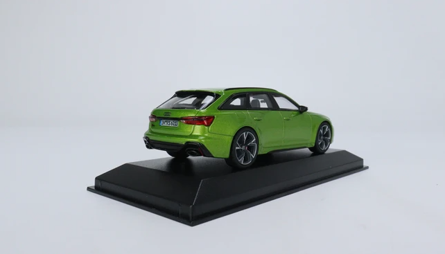 Backorder] MINICHAMPS 1:43 Audi RS6 Avant Java Green – Horizon Diecast