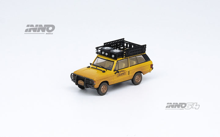 Inno64 1:64 Range Rover Classic Camel Trophy with Dust Effect 1982 IN64-RRC-CT82DE
